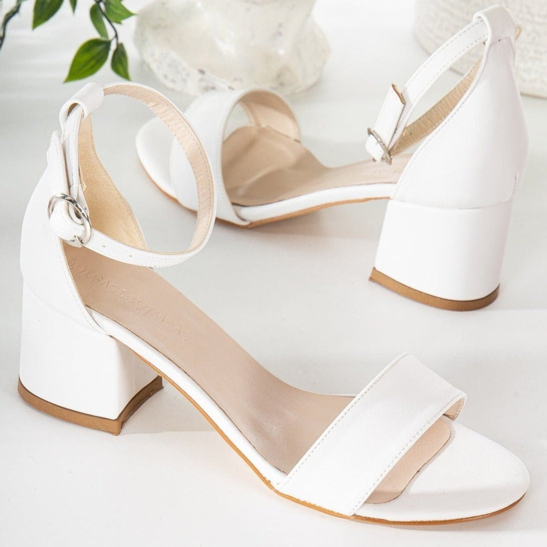 White Wedding Shoes, White Block Heels, White Heels, White Sandals, Wedding Heels, Bridal Shoes, Low Heels, White Dress Shoes, Open Toe Heel